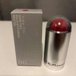 r.e.m. beauty Cheek & Lip Stick in Call Back